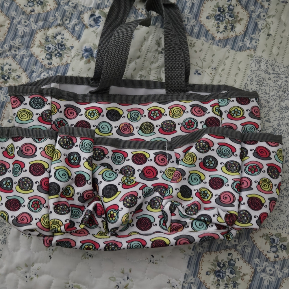Thirty-One Colorful Snail Print Organizer Tote